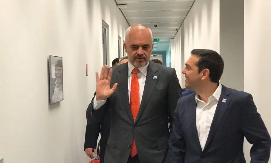 Ραγδαίες γεωπολιτικές εξελίξεις: Κλείνει το μέτωπο με Αλβανία – Ερχεται επέκταση χωρικών υδάτων στα 12 ν.μ. – Δίνουμε ανταλλάγματα στα Τίρανα;